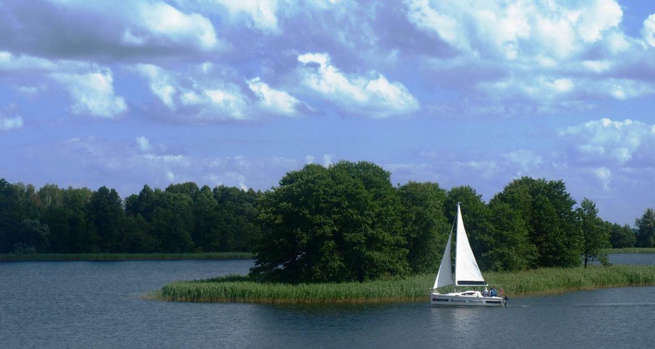 Dom Nad Jeziorem Mazury Pomost Segment 1 Kozin 외부 사진